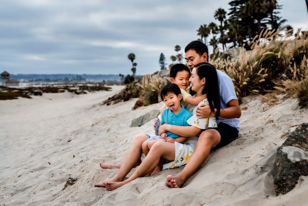Family of 4 at Coronado beach