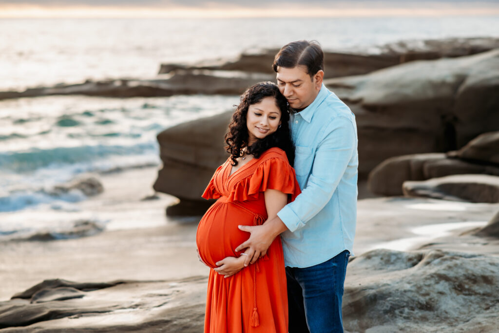 San Diego maternity image with pregnant mother and husband